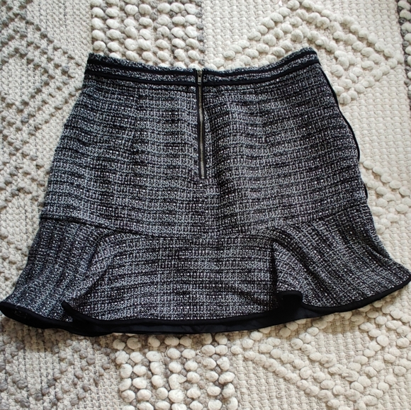 Madewell Tweed Ruffle Mini Skirt 4 - Picture 2 of 8